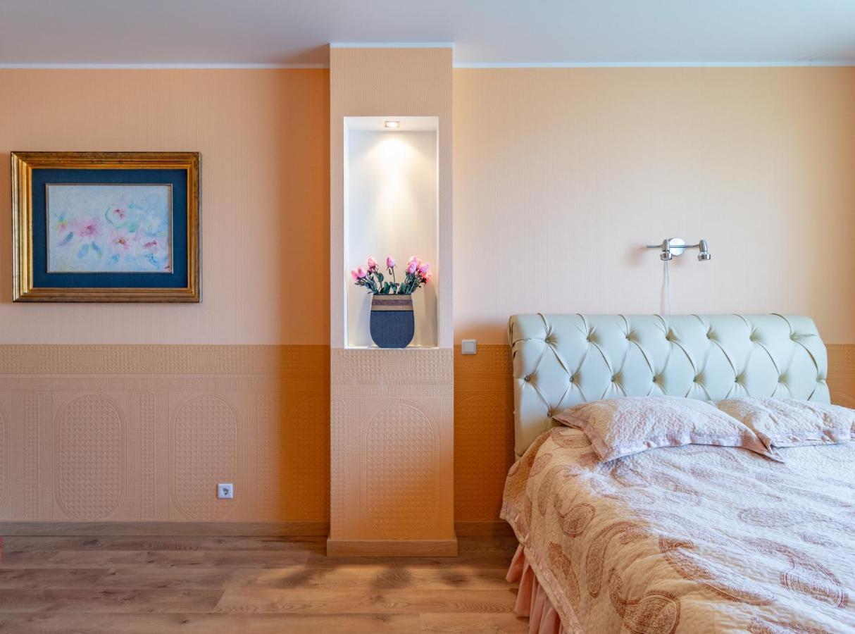 Fortuna Apartments Parnu Exterior photo